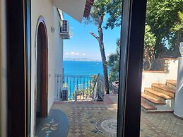 L'Incanto Restaurant & Suites