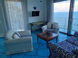 L'Incanto Restaurant & Suites