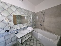 L'Incanto Restaurant & Suites