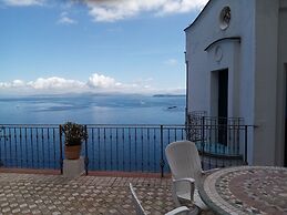 L'Incanto Restaurant & Suites