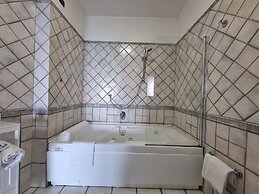 L'Incanto Restaurant & Suites