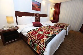 Hotel Name Samawer by Wynndham Amman Hotel