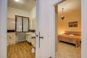 Villa Alberti 900m from Garda lake