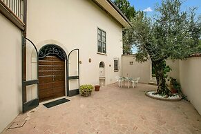 Villa Alberti 900m from Garda lake