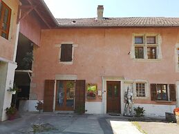 J&G House