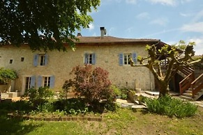 J&G House