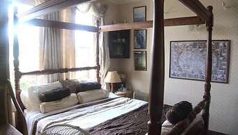 Ms McCreadys Guest House