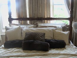 Ms McCreadys Guest House