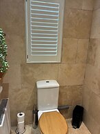Relaxing Studio - Sauna - Luxe Bed - Pet-friendly