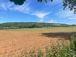 Relaxing Studio - Sauna - Luxe Bed - Pet-friendly