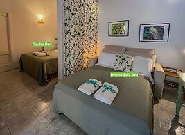 Picabon Quiet Apartment with AC & Balcony