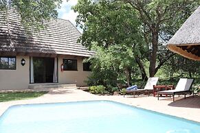 Phelwana Game Lodge