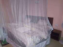 Le Grand Hotel Oyugis