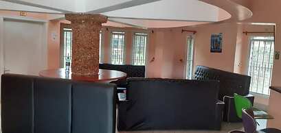 Sosiani Breeze Resort