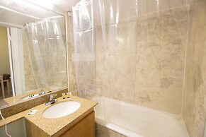 656 Studio Apartment Hollywood Beach