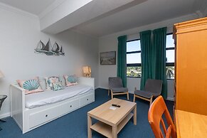 660 Ocean View Hollywood