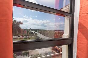 737 City View Studio on the Hollywood Beach Boardwalk