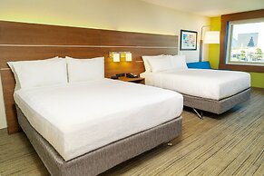 Holiday Inn Express & Suites Las Vegas - E Tropicana by IHG
