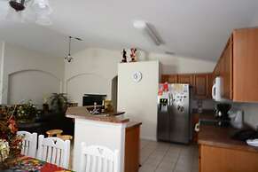 4726 4-bedroom Pool Home,cumbrian Lakes Kissimmee