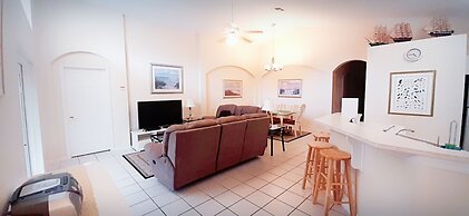 4630 4 Bedroom Private Pool Home, Cumbrian Lakes