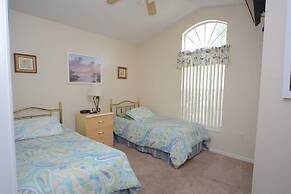 1029 3 Bedroom Pool Home, Eagle Pointe Kissimmee