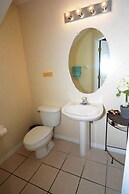 86340 2-story Pristine 4-bed Pool Home W/hot Tub & Balcony