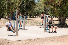 MOSSA WELL BEING HOTEL