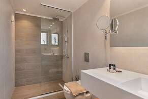 MOSSA WELL BEING HOTEL