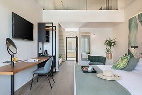 MOSSA WELL BEING HOTEL