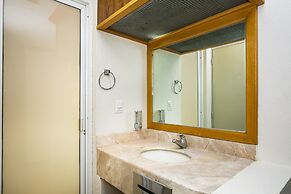 Capital O Hotel Casa Blanca, Morelia