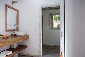 Sonora Caribbean Jungle Retreat