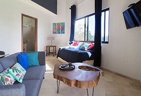 Blue Jungle Lodge