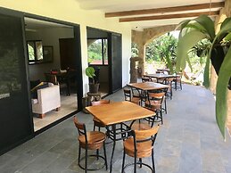Blue Jungle Lodge