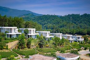 Ivory Villas & Resort