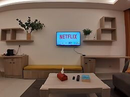 Shade Suites and Studios