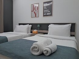 Shade Suites and Studios