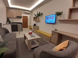 Shade Suites and Studios