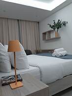 Shade Suites and Studios