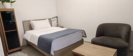 Shade Suites and Studios