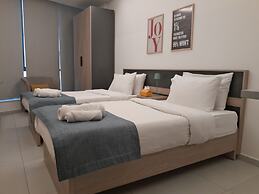 Shade Suites and Studios