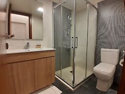 Shade Suites and Studios