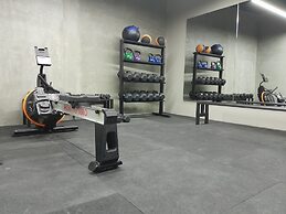 Shade Suites and Studios