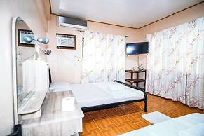 Gracia's Inn Boracay