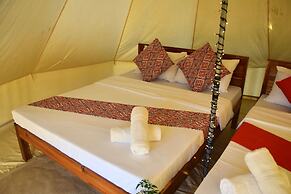 Beso Hilltop Retreat - Hostel