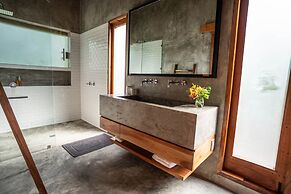 Hermosa-Hills Luxury Villas