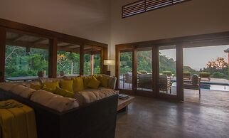 Hermosa-Hills Luxury Villas