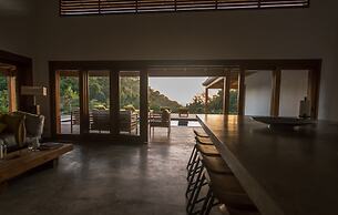 Hermosa-Hills Luxury Villas