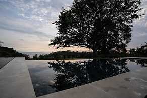 Hermosa-Hills Luxury Villas