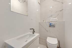 Flats For Rent - Apartment by the sea