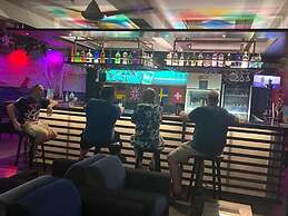 Beach Corridor Hotel & Spa with Free Airport Shuttle